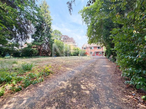 View Full Details for Upper Warren Avenue, Caversham, Reading